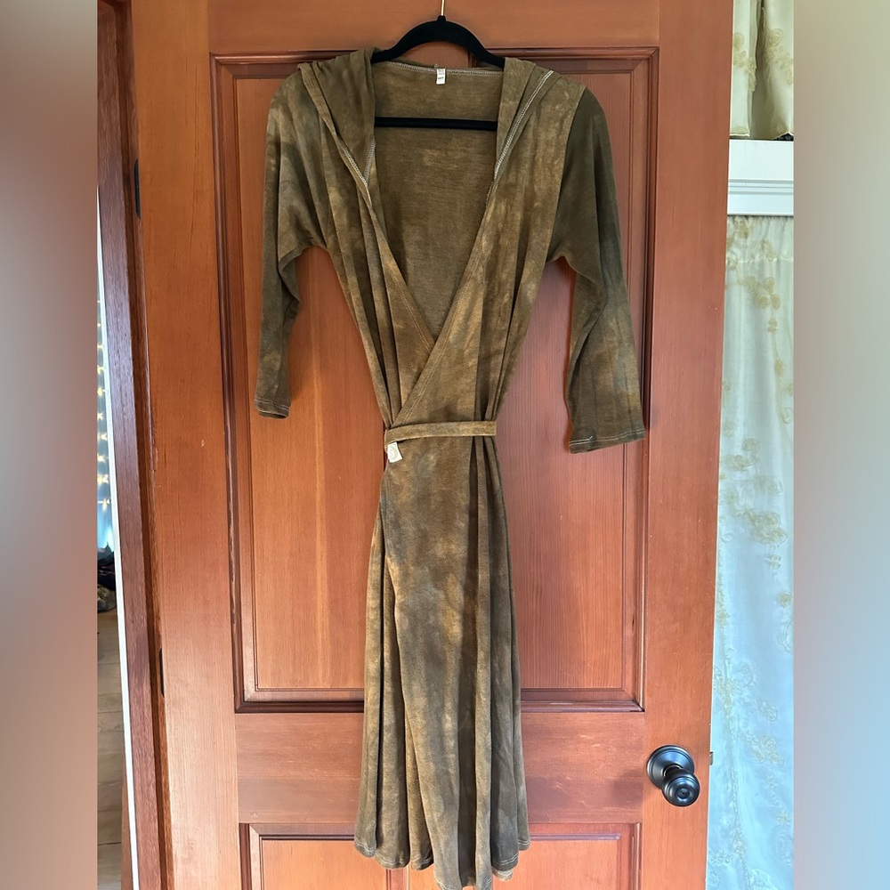 Sinew Moon Wrap Dress in Madrone 🌙